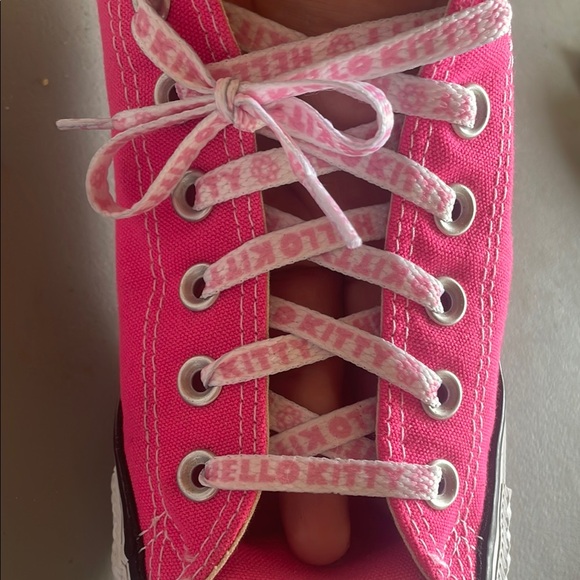 Converse Pink Canvas Sneakers-Hello Kitty Laces - Picture 2 of 7